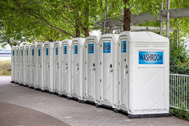 Best High-end porta potty rental  in Chicago Heights, IL