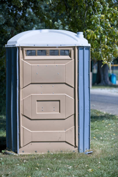 Portable Toilet Options We Offer in Chicago Heights, IL